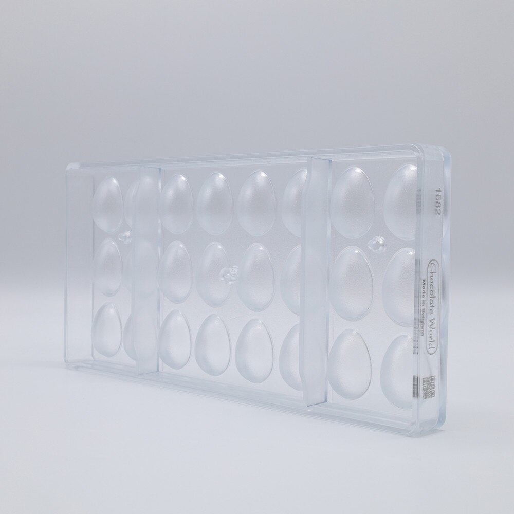 Chocolate World Mould - Smooth Egg 33mm